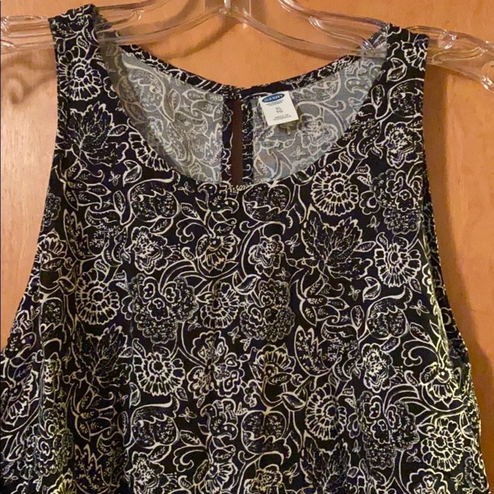 Tank top - Picture 2 of 5